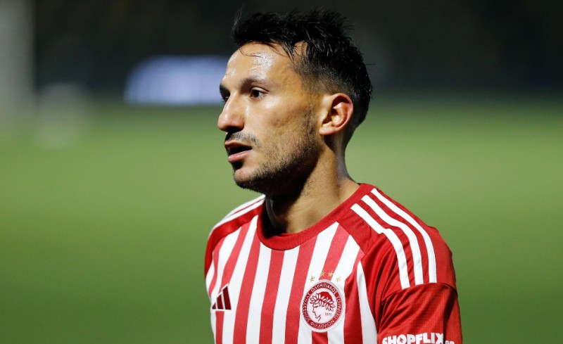 Με Καρβάλιο η ενδεκάδα του Θρύλου!