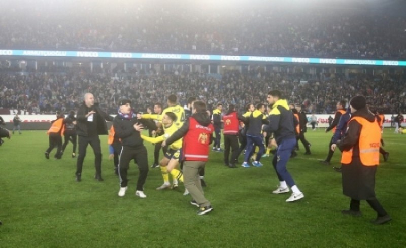 Βαρύς ο «πέλεκυς» για την Φενέρ!