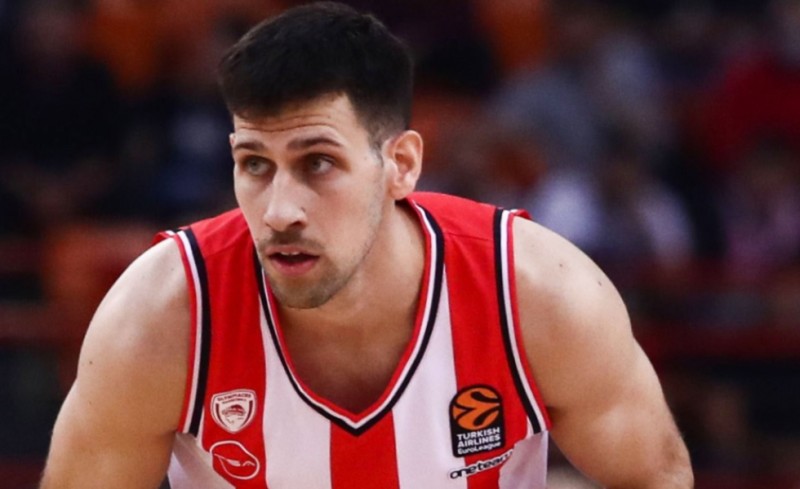 Χωρίς Λούντζη ο Ολυμπιακός στη Σερβία...