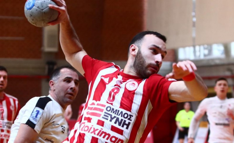 Ασταμάτητος ο Θρύλος, 37-21 τον Αερωπό!