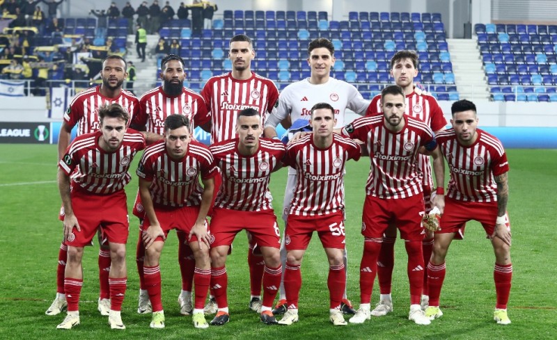 Ο Θρύλος ενάντια στον Ρατσισμό! (photo)