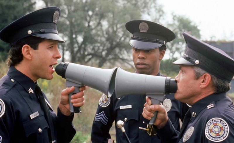 Η μεγάλη των «γλειφτών» σχολή! 