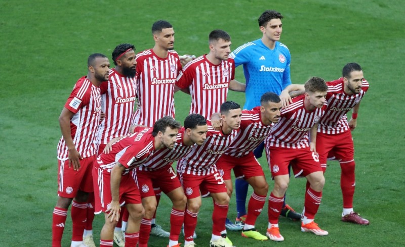 Ολυμπιακός-AEK Live (2-0, τελικό)