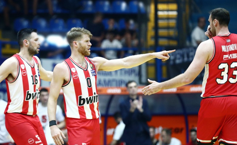 Στους τελικούς ο Ολυμπιακός!