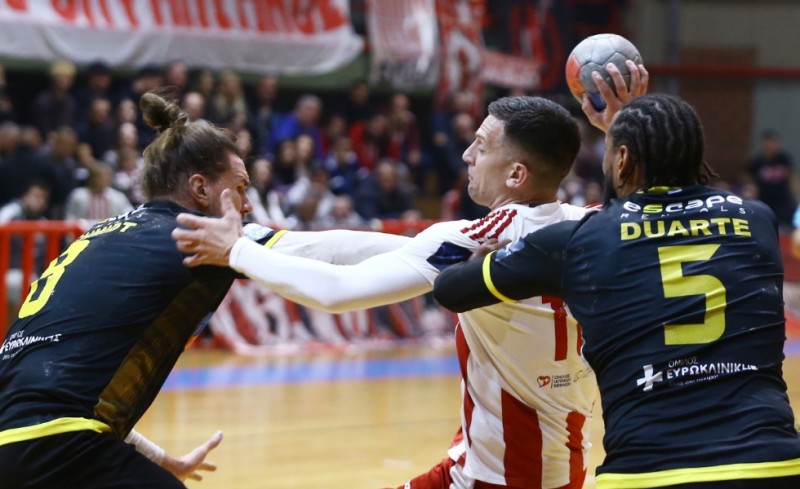 Πρώτη ήττα για τους «ερυθρόλευκους»