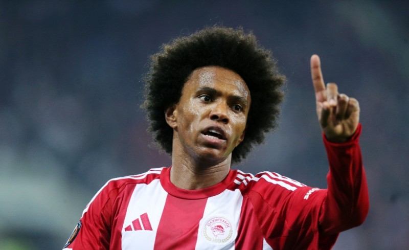 Σχεδόν… τέσσερα χρόνια μετά!