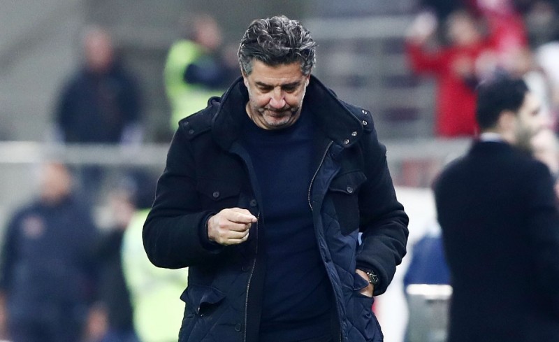 15 χρόνια και δεν είναι αρκετά...