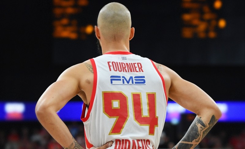 Αλώνει και τη Βαρκελώνη ο Θρύλος με τα «όπλα» του σε φόρμα!