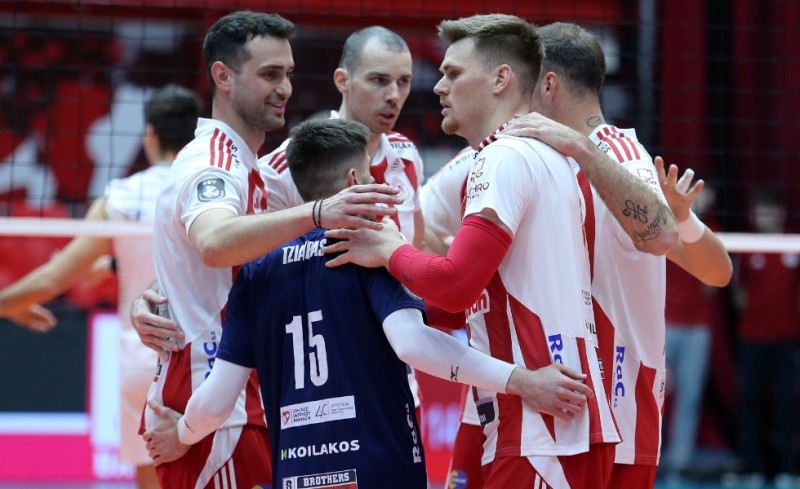 Με το «δεξί» στα playoffs ο Ολυμπιακός!