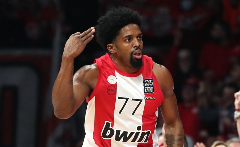 Toν νίκησε ξανά ο Θρύλος!