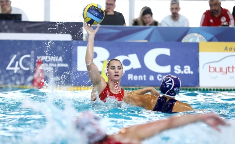 Στα ίσα η σειρά