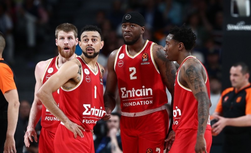 Θρύλος είσαι, νικάς στη Μαδρίτη και πηγαίνεις στο Άμπου Ντάμπι!