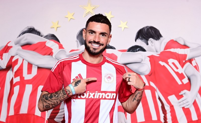 Ο Kαμπελά με την ερυθρόλευκη ριγωτή! (video)