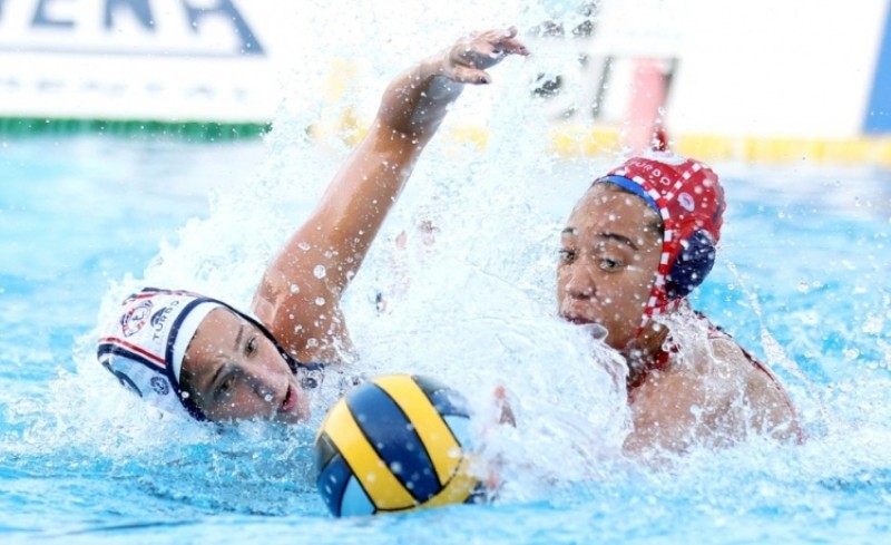 Στο Παπαστράτειο για το 2-0 ο Θρύλος!