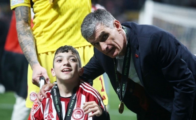 Στο ΟΑΚΑ ο μικρός Γιαννάκης για τον τελικό του Κυπέλλου! (video)