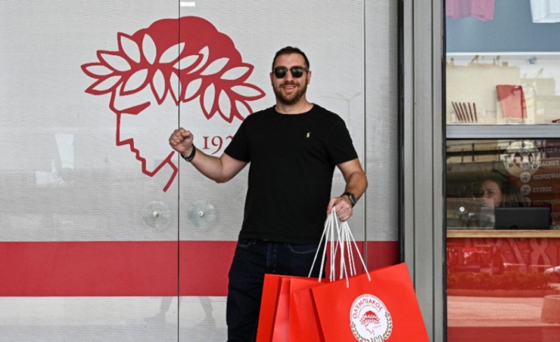 Από Τέξας... Πειραιά και μετά Άμπου Ντάμπι!