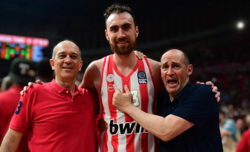 Επίσημο: Μιλουτίνοφ τριετίας στον Θρύλο!