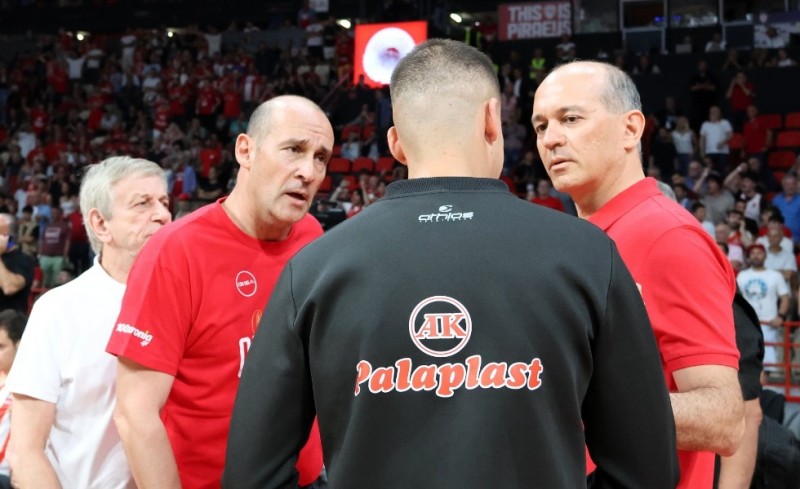 Αγγελόπουλοι: «Ο Γιαννακόπουλος είναι εμετός, να τον χαίρονται οι Παναθηναϊκοί»