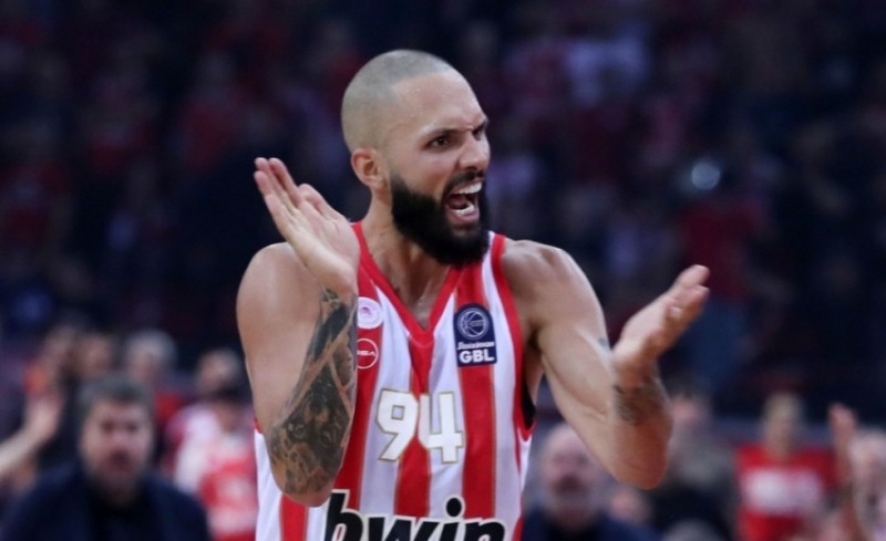 Live: Ολυμπιακός-Παναθηναϊκός (91-83 ΤΕΛΙΚΟ)