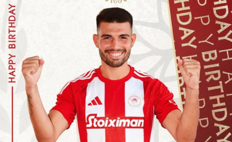 «Ερυθρόλευκες» ευχές σε Καλογερόπουλο