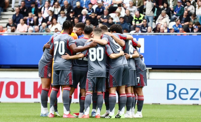 Live: Ντεν Χάαγκ-Ολυμπιακός (2-3, τελικό)