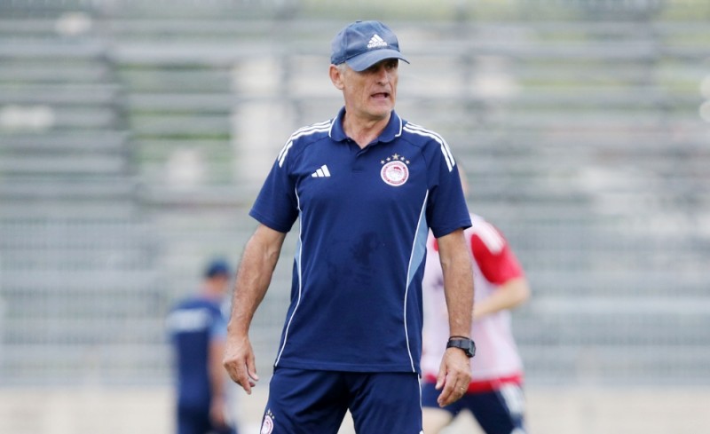 «Δεν αλλάζουμε την ιδέα μας»