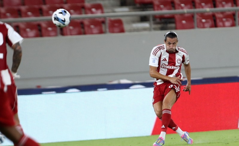 Ο Διονύσης Βερβελές «υποκλίνεται» στον Γιαζίτζι! (video)