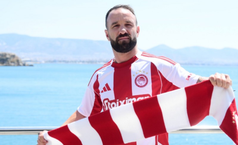 Βαλμπουενά: «Συγκίνηση και υπερηφάνεια» (photos)