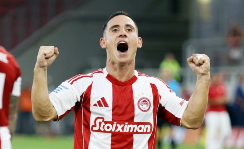 Με Ποντένσε η ενδεκάδα του Θρύλου!