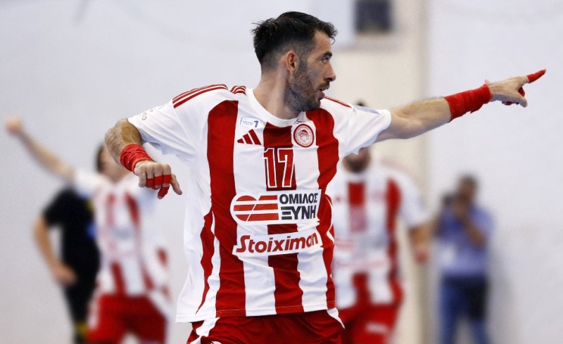 Με τον ΠΑΟΚ στην Ηλιούπολη ο Θρύλος