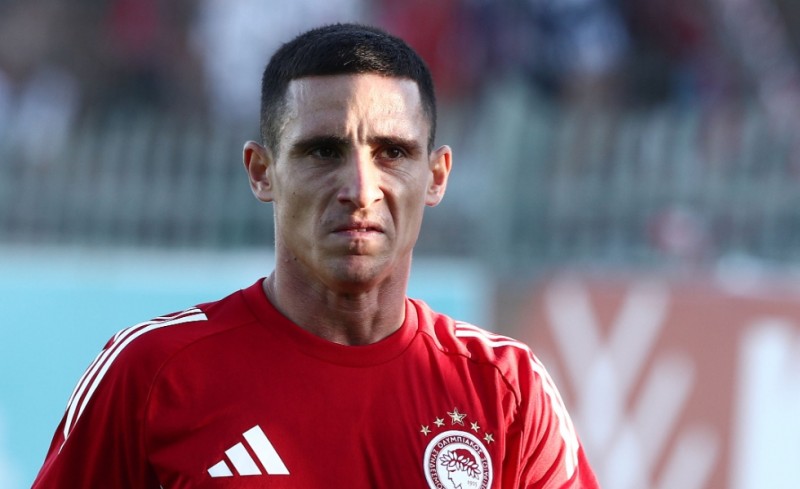 Δε βλέπει… ονόματα ο «Μέντι»!