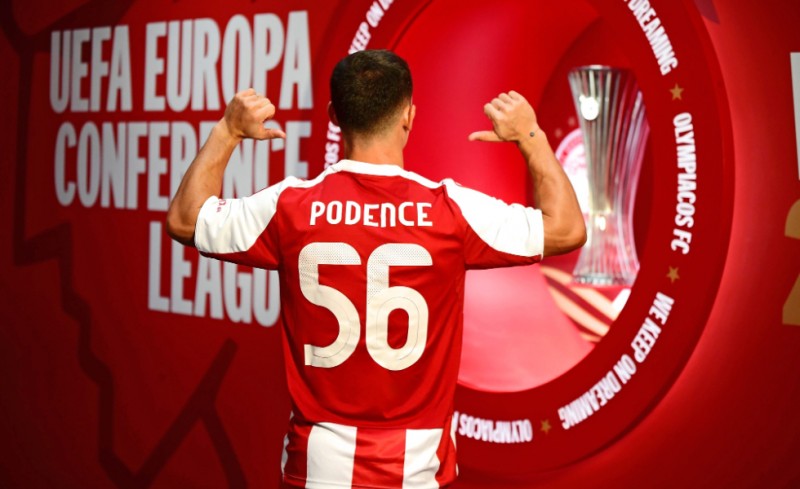 Με το «56» ξανά στην πλάτη ο Ποντένσε!