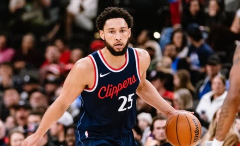 Μπεν Σίμονς Αποδόσεις Επόμενη Ομάδα: Η ελεύθερη πτώση, οι σκέψεις για το NBA και το «τρελό» σενάριο για Ολυμπιακό!