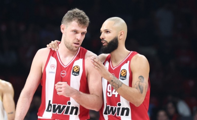 ΟΛΥΜΠΙΑΚΟΣ - ΧΑΠΟΕΛ ΤΕΛ ΑΒΙΒ Live Streaming