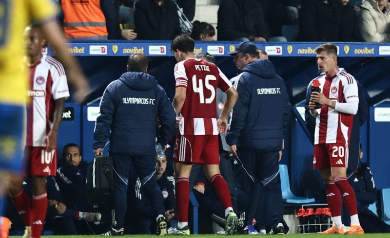 Πρόβλημα με Ρέτσο, μπήκε ο Καλογερόπουλος