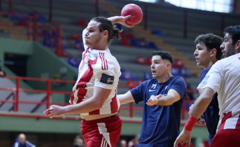 Αποχαιρέτησε το 2025 με νίκη-πρόκριση ο Θρύλος!