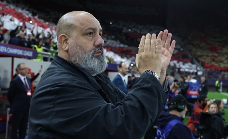 Kαραπαπάς: «Αγαπημένα Ευρώ-ζόμπι η αλήθεια είναι μία: EΛΛΑΣ ΕΥΡΩΠΗ ΟΛΥΜΠΙΑΚΟΣ»
