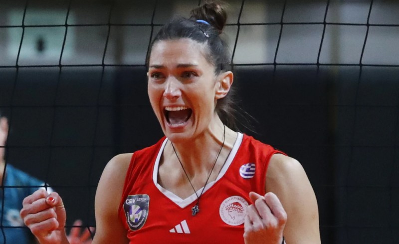 Ιστορική νίκη-πρόκριση για τα κορίτσια του Θρύλου!