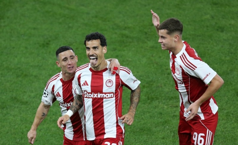 Η ενδεκάδα του Θρύλου με ΑΕΛ!