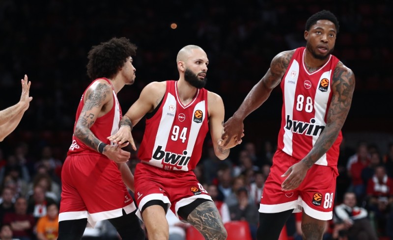 Έκανε τη δουλειά ο Θρύλος