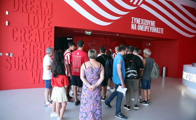 Το βίντεο του Θρύλου από το τουρ στον Ναό