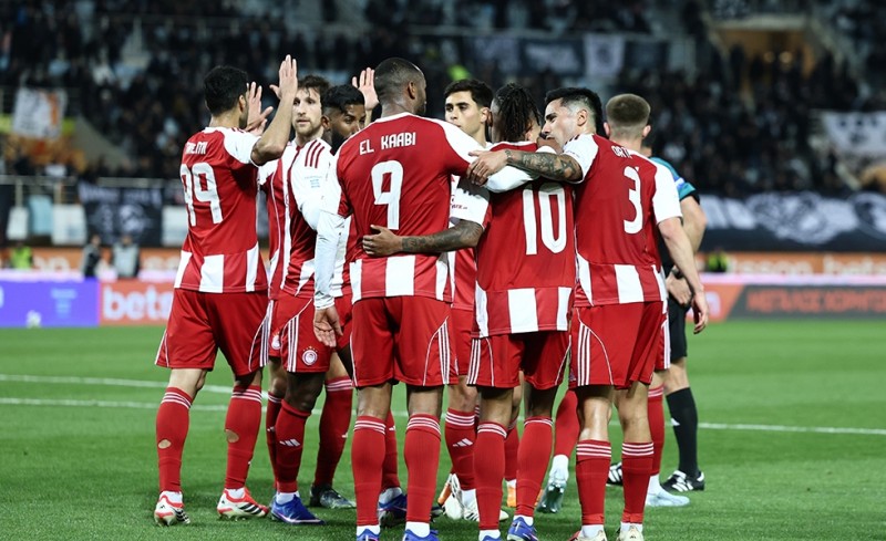 Και τώρα η στιγμή της ΑΕΚ!