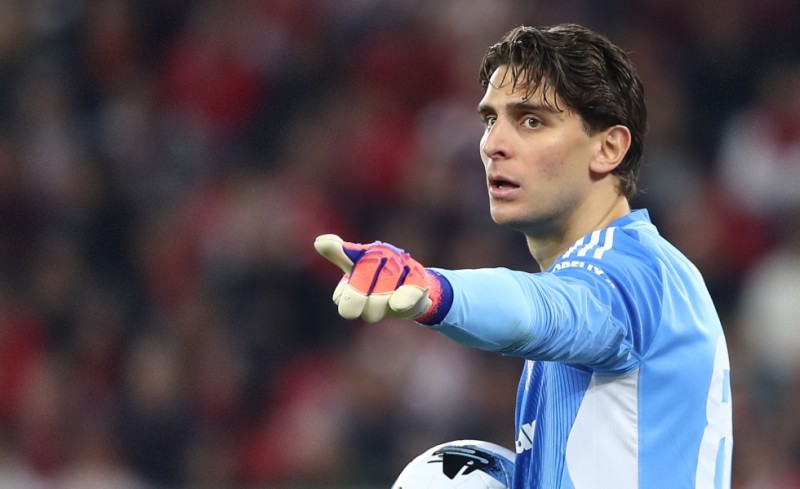 Το «ερυθρόλευκο» ρεκόρ που «κυνηγάει» ο Τζολάκης