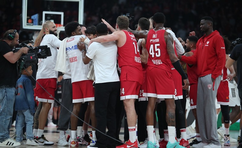 Το πάρτι του Θρύλου με τη Ρεάλ (video)