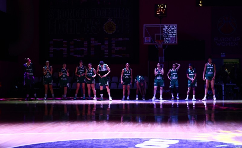 Τι παράσταση δίνετε: Από τα «πορτοκαλί» αφηγήματα στην «πράσινη» αποχώρηση!