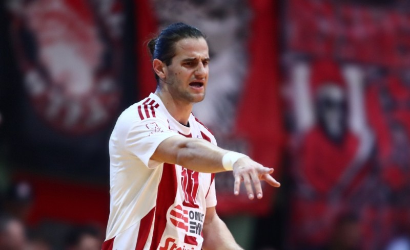 Παπάζογλου: «Με τον κόσμο μας για τη νίκη»