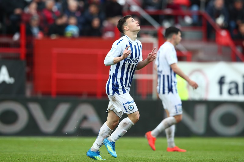 Δεν πέρασε απαρατήρητος ο Πνευμονίδης