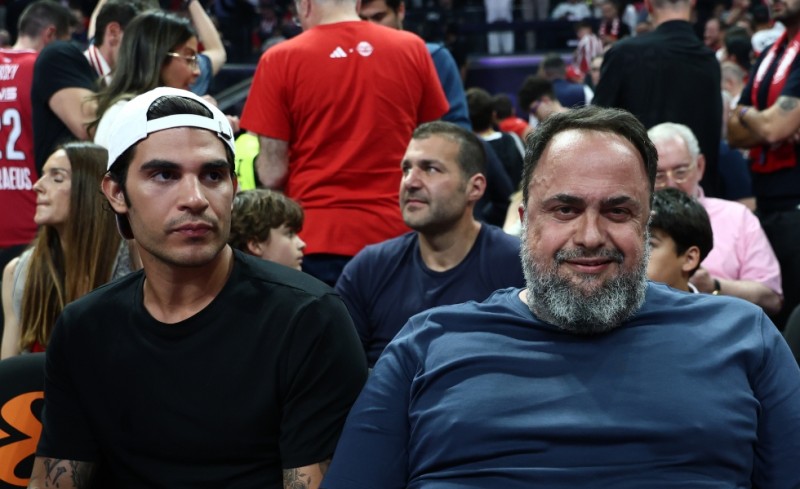 Στο T-Center και ο Βαγγέλης Μαρινάκης!