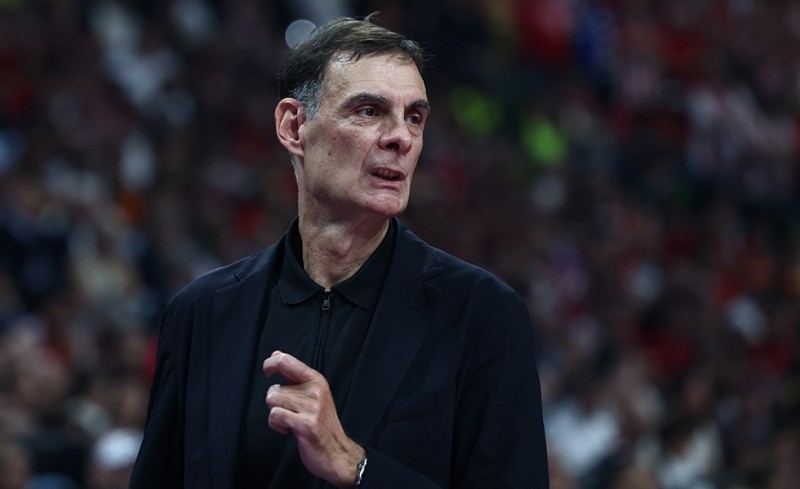 Ο σκακιστής Μπαρτζώκας υποδέχεται το... σκάκι στο ΣΕΦ