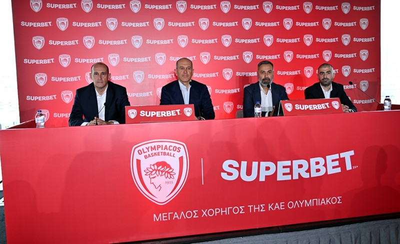 Live streaming: Ολυμπιακός και SUPERBET μαζί